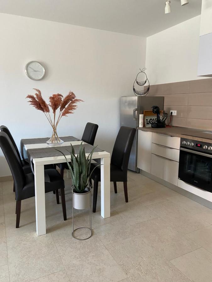 Apartment Niko Medulin Eksteriør billede